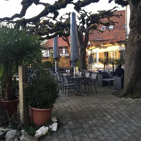 Ξενοδοχείο Loewen Bei Bern Worb