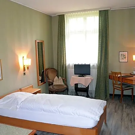 Loewen Bei Bern 호텔