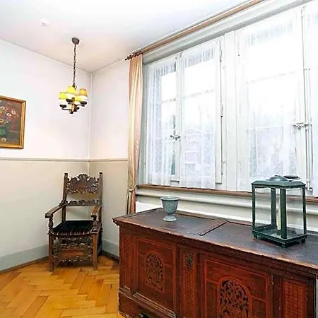 Loewen Bei Bern 호텔