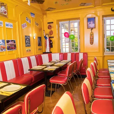 ホテル Loewen Bei Bern Worb