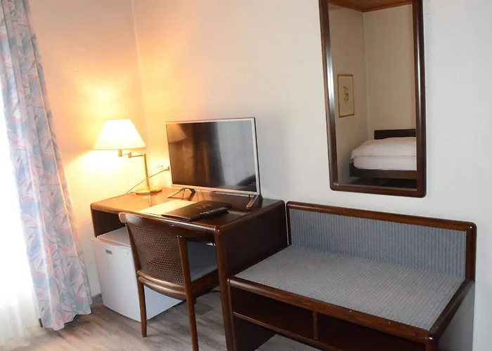 Hotel Loewen Bei Bern Worb