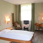Loewen Bei Bern Hotel Worb