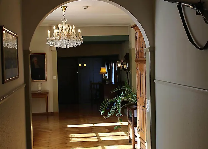 Loewen Bei Bern Hotel