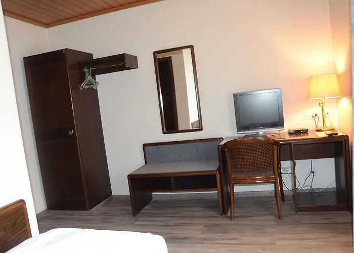 Hotel Loewen Bei Bern Worb